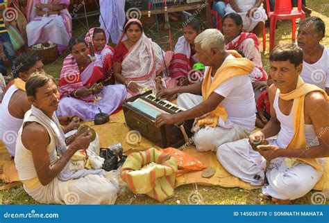 A Group Kirtan Chant Perform By Men And Women Together Editorial Stock