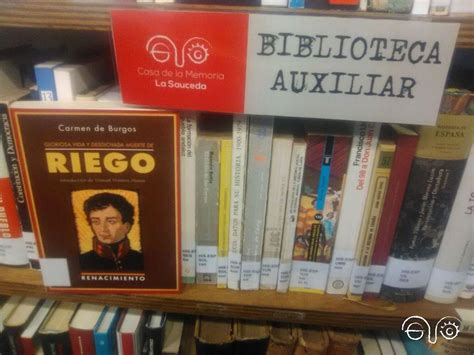 La biografía de Riego escrita por Carmen de Burgos en la biblioteca