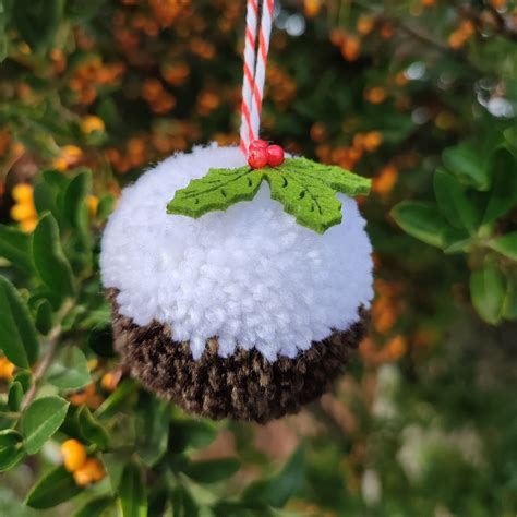 Christmas Pudding Pom Pom Hanging Decoration Pom Pom Christmas