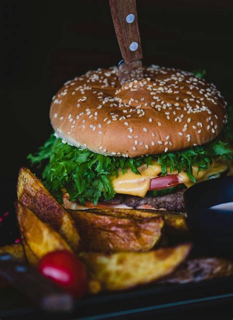 Día Mundial de la Hamburguesa dónde comer con descuentos en la