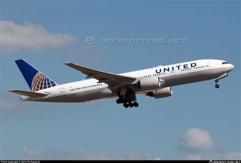 N209ua United Airlines Boeing 777 222er Photo By Chris Pitchacaren Id 862081