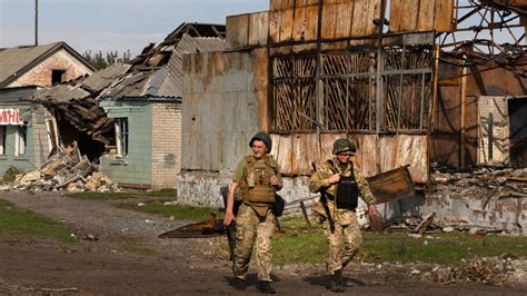 En un revés para Rusia las tropas invasoras se retiran de una ciudad