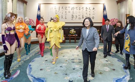 Taiwanese Drag Queen Gives Unique Farewell To President Tsai Ing Wen