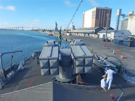 Fotos Visita O Fragata Liberal F No Porto De Natal Rn Poder