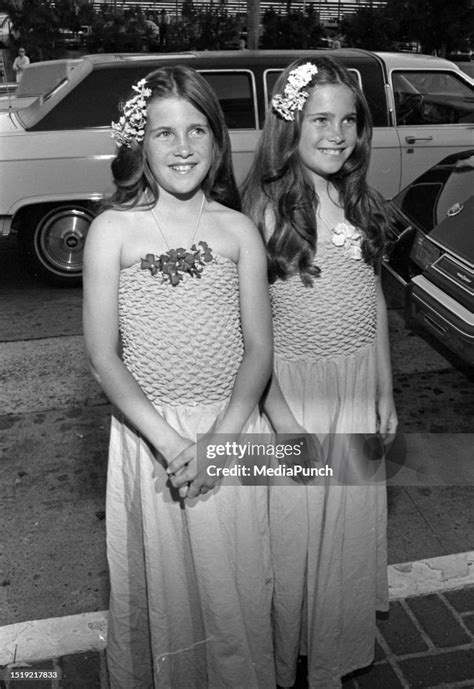 The Greenbush Twins Sidney And Lindsay Greenbush Circa 1980s News