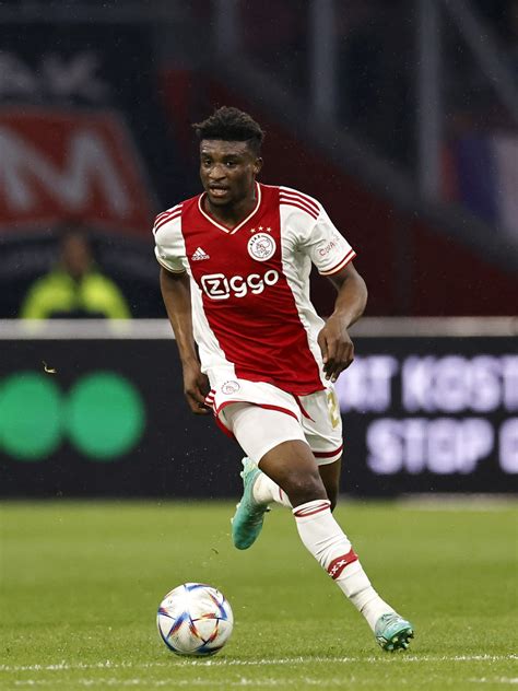 ways arsenal  deploy mohammed kudus  season