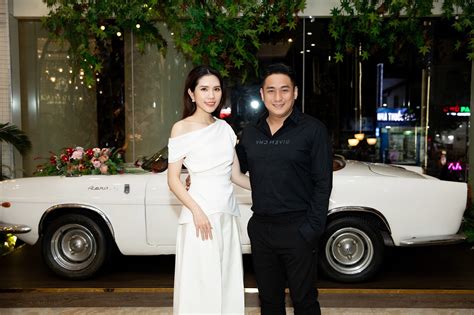 Nhan S C V Hot Girl K M Tu I C A Ph Gi M C Tr Ng Quay C Loa