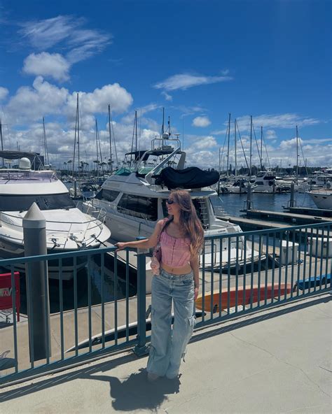 Solomiya (@solomiyasea) • Instagram photos and videos