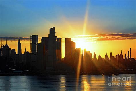 Nyc Sunrise Starburst Photograph By Regina Geoghan Fine Art America