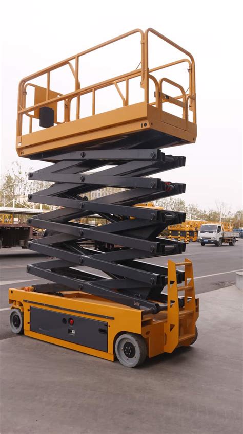 XCMG 10m Electric Towable Scissor Aerial Working Platform Manlift MACHMALL