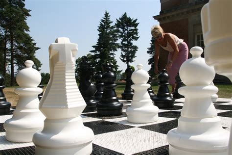 Ensemble Giant Garden Jeu D Echecs Et Echiquier En Plastique