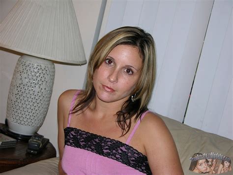 Amateur Soccer Mom Spreads And Models Nude Porn Pictures XXX Photos Sex Images PICTOA
