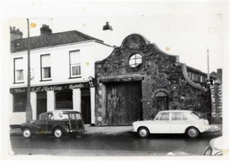 Modern eco-friendly stalls will transform the old stamp smithfield 12