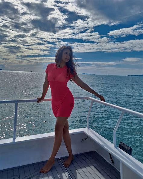 Aahna Sharma Aahnaassharma • Instagram Photos And Videos