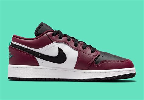 Giày Nike Air Jordan 1 Low SE GS Dark Beetroot DM0589 635