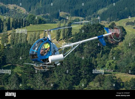 Hughes 269c In Flight Stock Photo Alamy