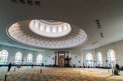 Muslim Men Pray Inside Uzbek Islamic Mosque Minor Tashkent Uzbekistan