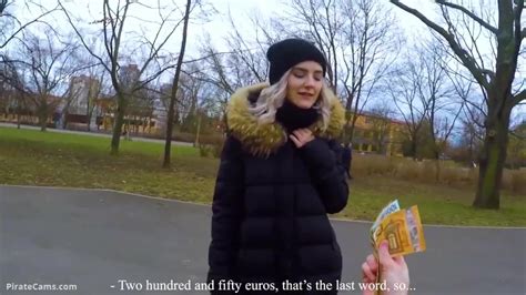 Eva Elfie Cute Teen Swallows Cum For Cash Public Blowjob In The Park