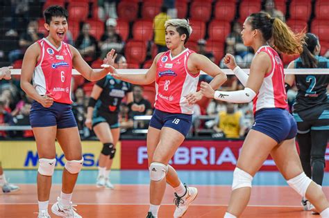 Pvl Creamline Cignal Sweep Galeries Nxled Gma News Online