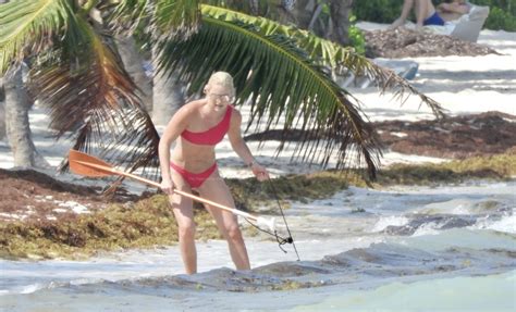 Lindsey Vonn Looks Incredible In A Bright Red Bikini As She Takes A