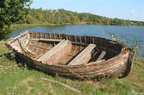 old wood boats - Поиск в Google Duck Boat Blind, Abandoned Ships, Outdoor Bed, Outdoor Decor ...