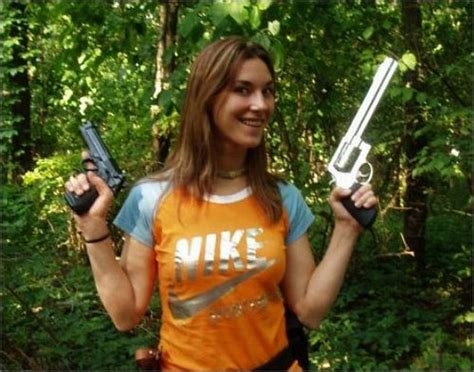 Cute Girls With Guns 22 Pics