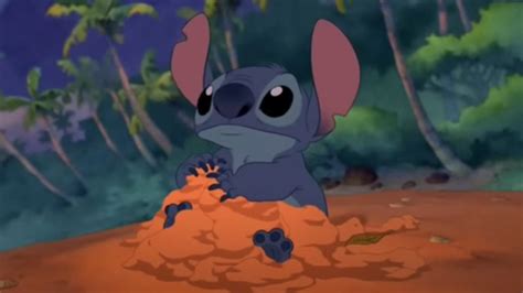 Original Voice Actor Chris Sanders In Talks To Return For Lilo And Stitch