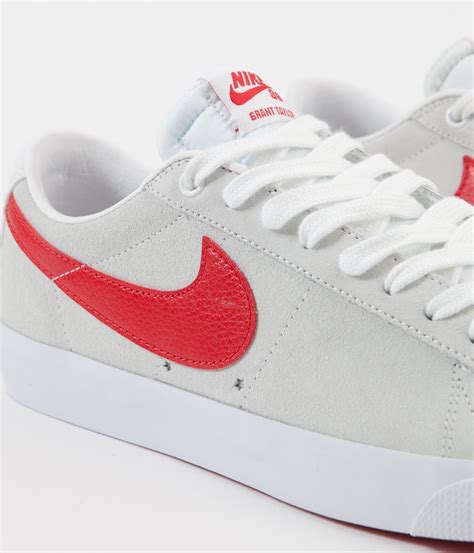 Nike SB Blazer Low GT Shoes - White / University Red | Flatspot