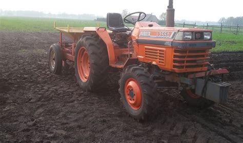Kubota L2550 Technische Daten - Deutschland