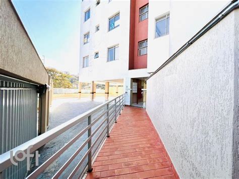 Apartamento Quartos Vagas Rua Vinte E Um Tropical Mg Por R