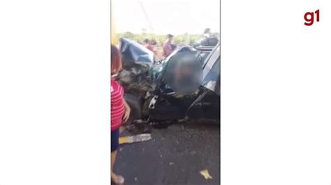 Acidente Entre Nibus E Carro Deixa Tr Nsito Interditado Na Ponte De