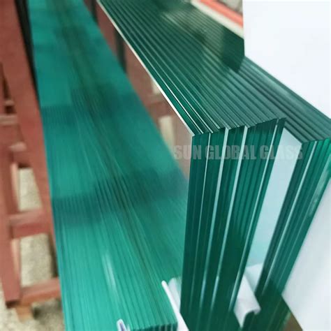 Low Iron Ultra Clear Flot Glass 8mm 12mm Thk Ultra Super Low E Coating Clear Tempered Glass