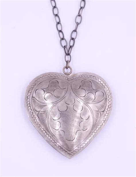 Necklace Heart Puffer Puffy Etched Pendant Paperclip Gem