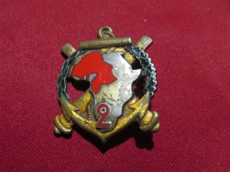 INSIGNE 2 Eme Rac Regiment Artillerie Coloniale Drago Paris EUR 12 00