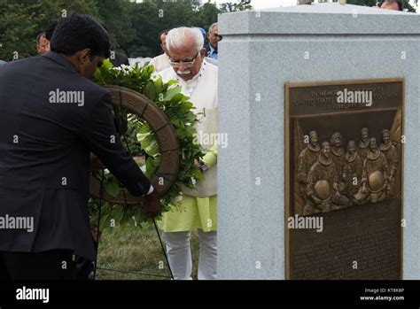 Kalpana Chawla Hi Res Stock Photography And Images Alamy