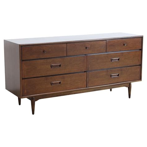 Unusual Mid Century Modern Walnut L Shaped Dresser At 1stdibs L