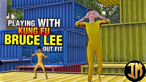 Playing With Bruce Lee Outfit 😍 Soulgamingytz Pubgmobile Youtube