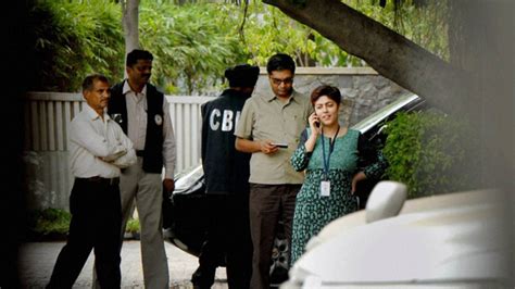 Saradha Scam Cbi Raids Several Locations In Kolkata Oneindia News