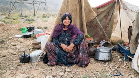 Qashqai Nomadic Woman By Her Tent Shiraz Iran Editorial Stock Image