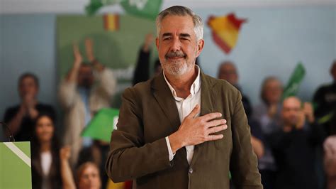 Elecciones Galicia 2024 Así es Álvaro José Díaz Mella el candidato de Vox