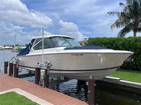 Yacht For Sale 32 Pursuit Yachts Naples Fl Denison Yacht Sales