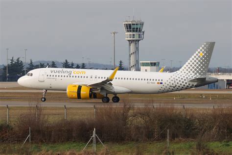 Ec Nax Airbus A N Vueling Lfll Lyon St Exuper Flickr