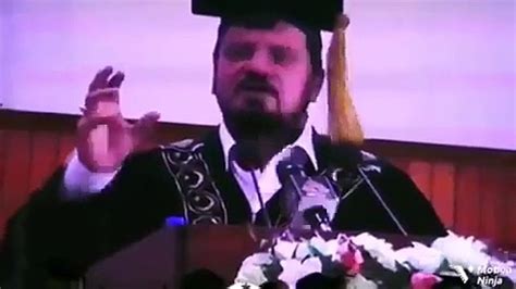 گورنر خیبرپختونخوا کا کیلے اور مالٹے پر ایک عظیم لیکچر گورنر صاحب کا