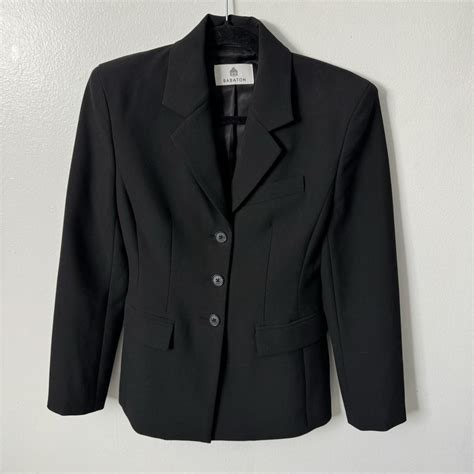 Aritzia Standout Blazer Wore Once Brand New Depop