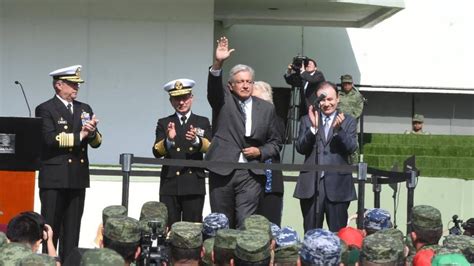 Militarización AMLO celebra aprobación de iniciativa sobre Fuerzas