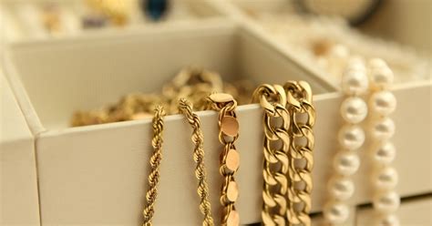 Where To Buy Real Gold Chains How To Choose A Gold Chain Necklace