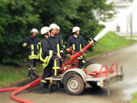 Retten Löschen Bergen Schützen FW Starbach Förderverein der