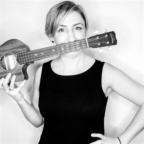 Lorraine Bow Ukulele Teacher Learn To Uke Play Ukulele In An Hour In London Linkedin