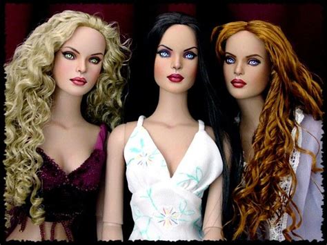 Dracula S Brides By Laurie Leigh Tonner Doll Tyler Repaints