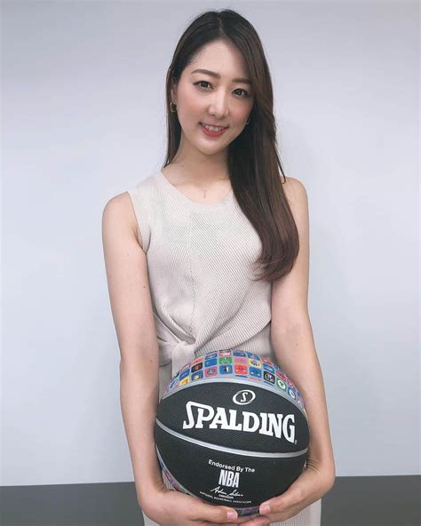 佐々木もよこさんのインスタグラム写真 佐々木もよこinstagram「このあと2100〜nba情報局daily9🏀💕﻿ Nba